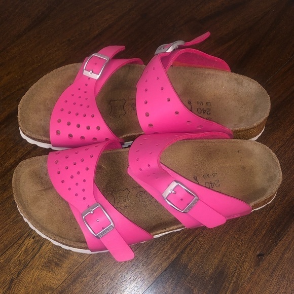 Birkenstock Shoes - Hot pink birki’s Birkenstock